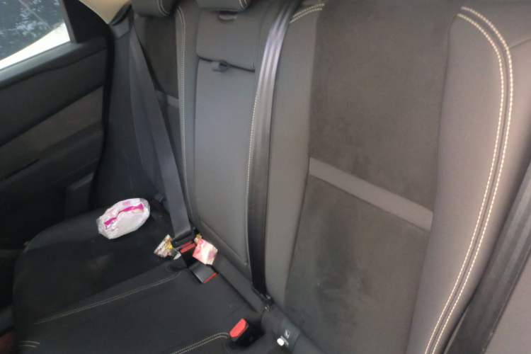 Used Land Rover Range Velar 2019 250 PS Left Rear Seat