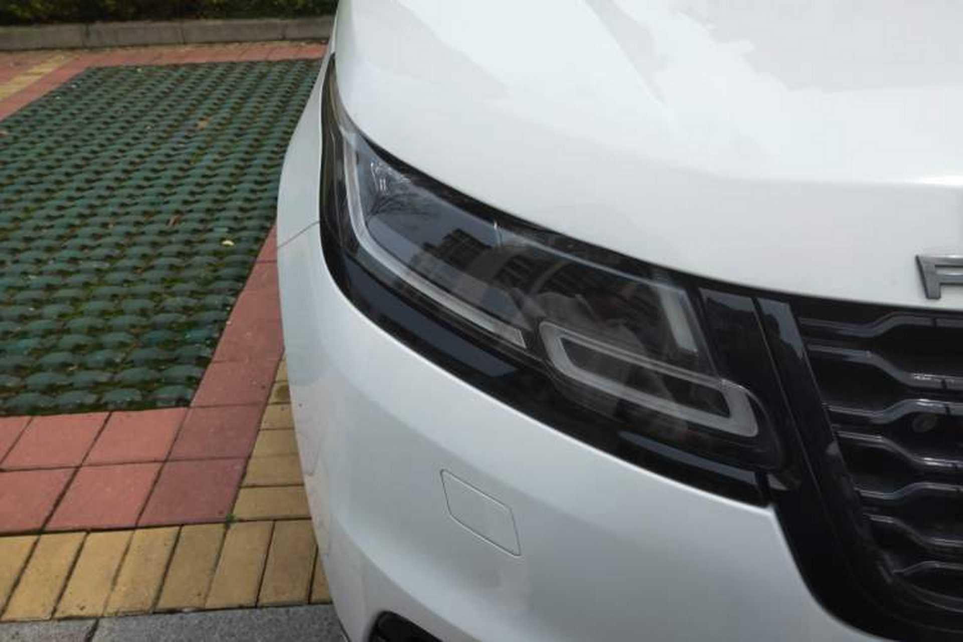 Used Land Rover Range Velar 2019 250 PS R-DYNAMIC S Right Front Headlight