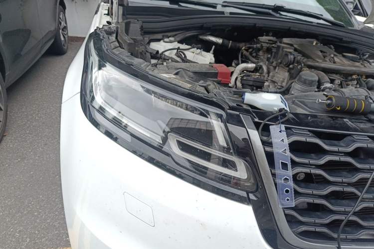 Used Land Rover Range Velar 2019 250 PS R-DYNAMIC S Right Front Headlight