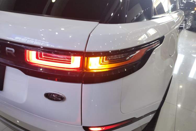 Used Land Rover Range Velar 2019 250 PS R-DYNAMIC S Right Rear Taillight