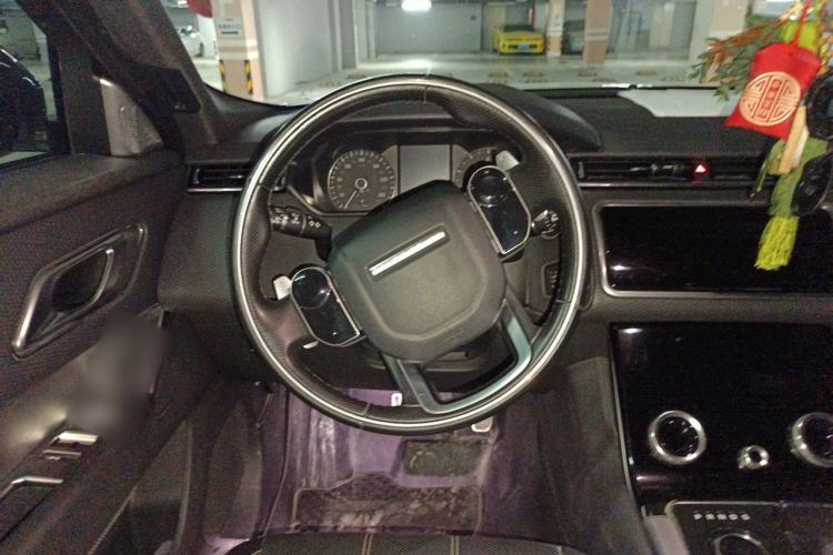 Used Land Rover Range Velar 2019 250 PS R-DYNAMIC S Steering Wheel