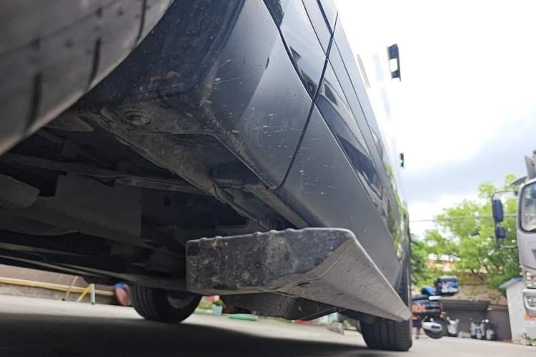 Used Land Rover Range Velar 2020 P250 Chassis Front Left