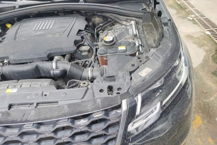 Used Land Rover Range Velar 2020 P340 R-DYNAMIC S Engine Bay Left