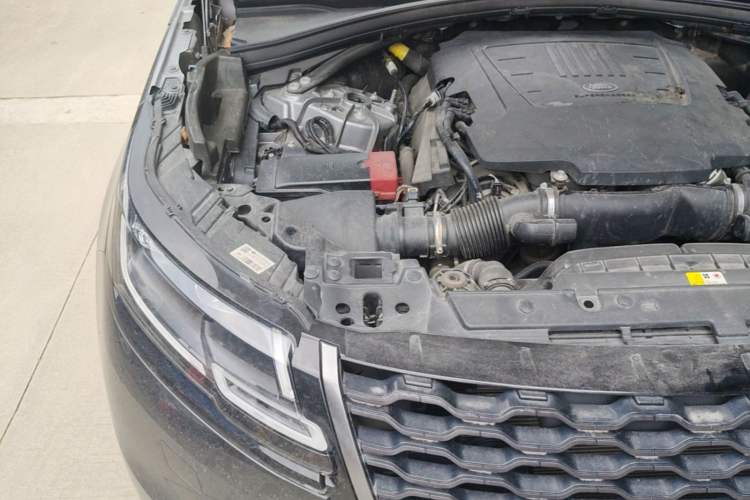 Used Land Rover Range Velar 2020 P340 R-DYNAMIC S Engine Bay Right
