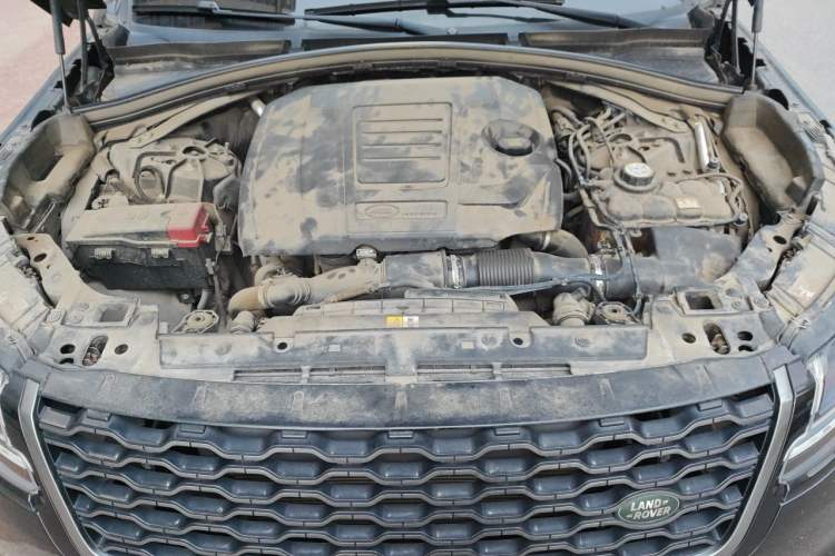 Used Land Rover Range Velar 2020 P250 R-DYNAMIC S Engine Bay