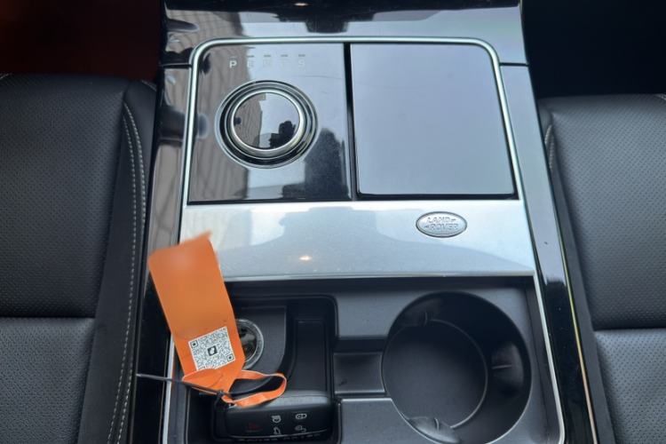 Used Land Rover Range Velar 2020 P250 R-DYNAMIC S Gear Lever