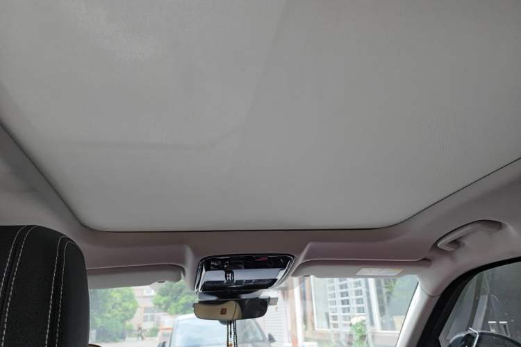 Used Land Rover Range Velar 2020 P250 Headliner