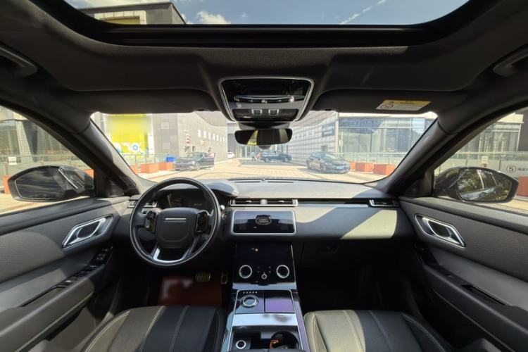 Used Land Rover Range Velar 2020 P250 R-DYNAMIC S Interior 10