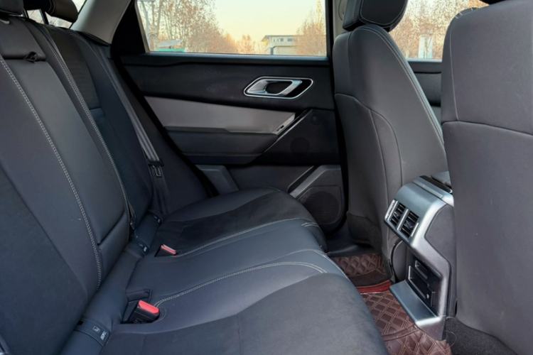 Used Land Rover Range Velar 2020 P250 Interior 5