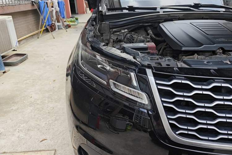 Used Land Rover Range Velar 2020 P250 Right Front Headlight