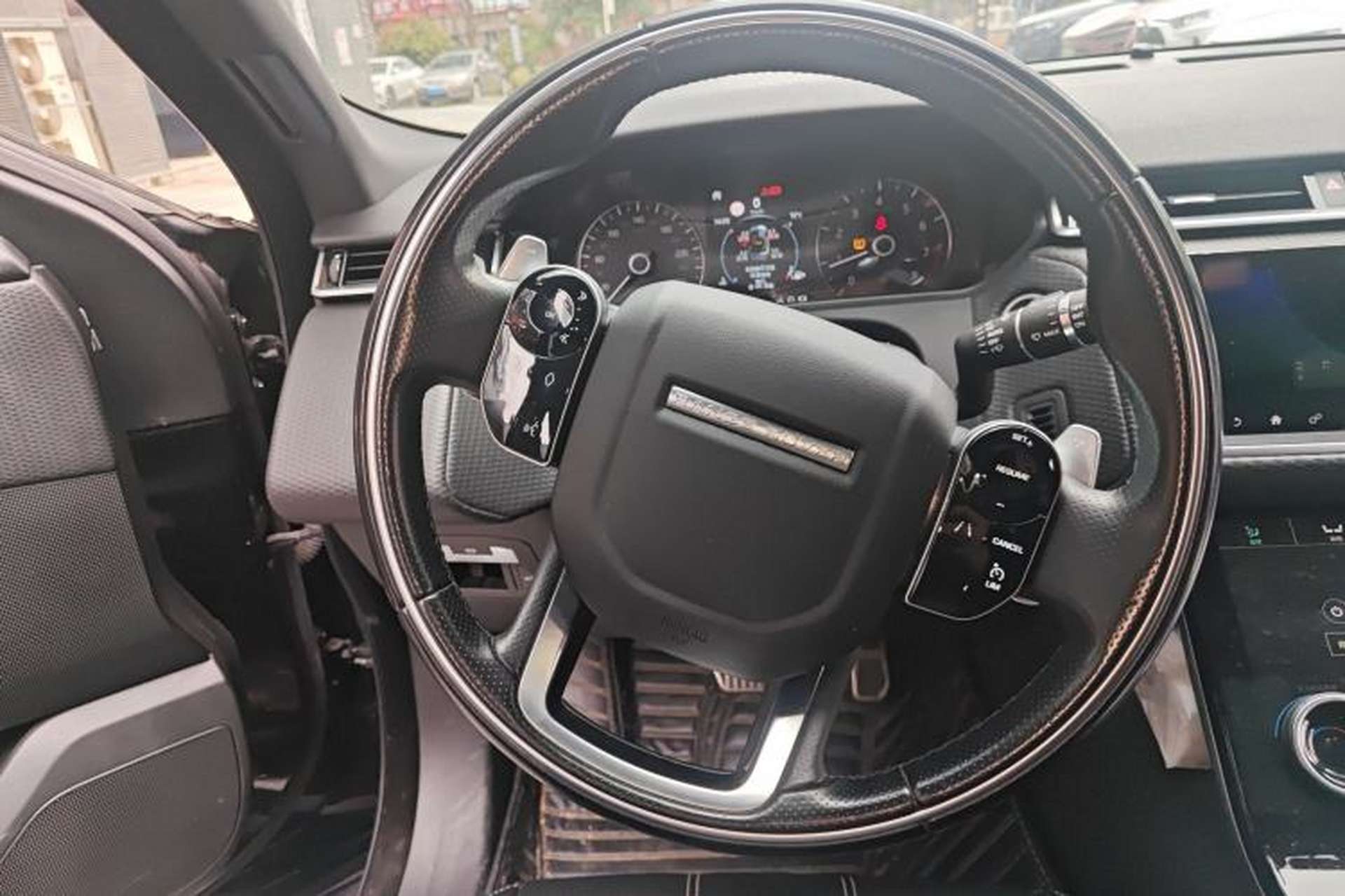 Used Land Rover Range Velar 2020 P250 R-DYNAMIC S Steering Wheel