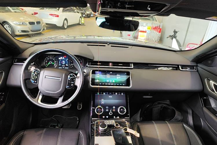 Used Land Rover Range Velar 2020 P340 R-DYNAMIC S Center Console