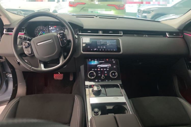 Used Land Rover Range Velar 2020 P250 Center Console