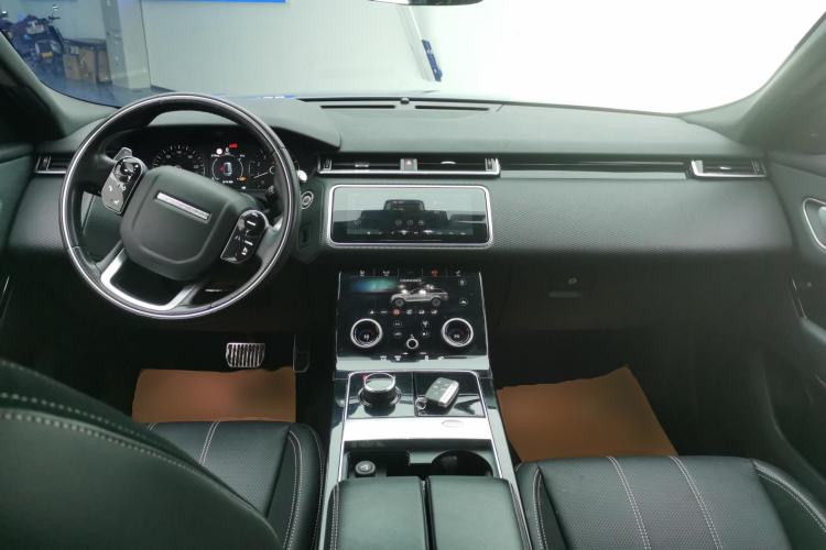 Used Land Rover Range Velar 2020 P250 R-DYNAMIC S Center Console