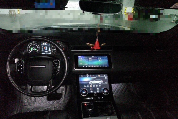 Used Land Rover Range Velar 2020 P250 R-DYNAMIC S Center Console