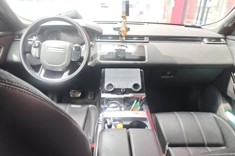 Used Land Rover Range Velar 2020 P250 R-DYNAMIC S Center Console