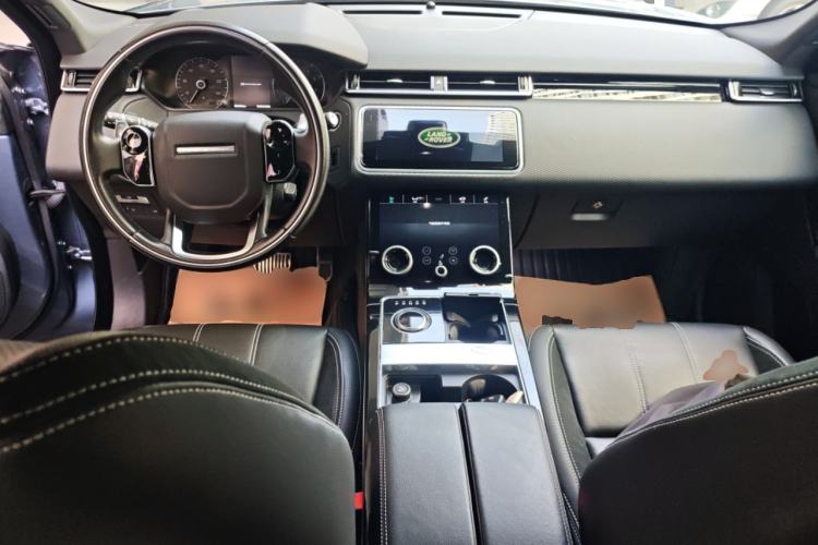 Used Land Rover Range Velar 2020 P340 R-DYNAMIC S Center Console