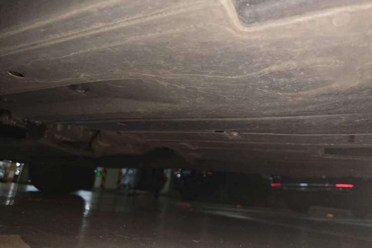 Used Land Rover Range Velar 2020 P250 Chassis Rear Left
