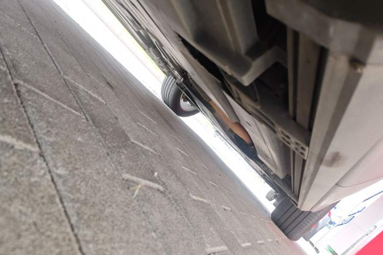 Used Land Rover Range Velar 2020 P250 R-DYNAMIC S Chassis Rear Right