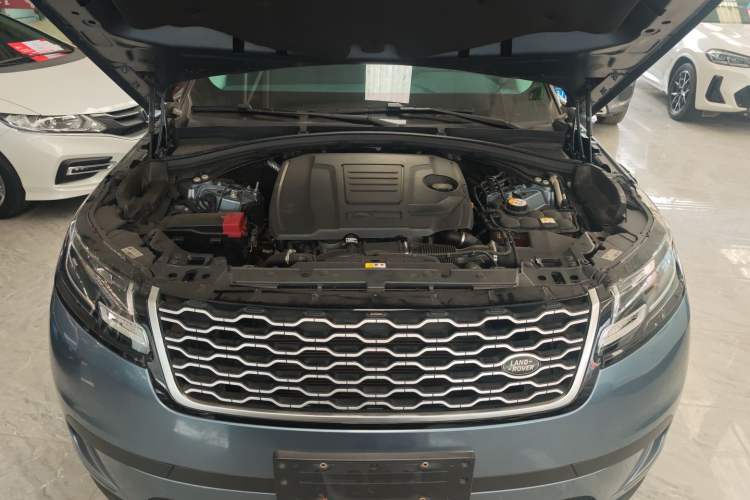 Used Land Rover Range Velar 2020 P250 Engine Bay