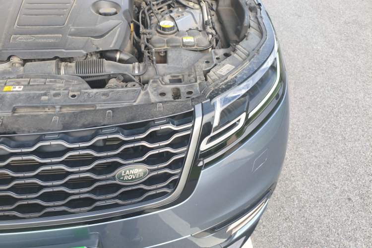 Used Land Rover Range Velar 2020 P250 R-DYNAMIC S Engine Bay Left