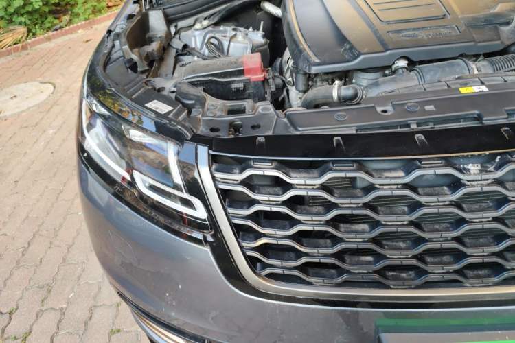 Used Land Rover Range Velar 2020 P250 R-DYNAMIC S Engine Bay Right