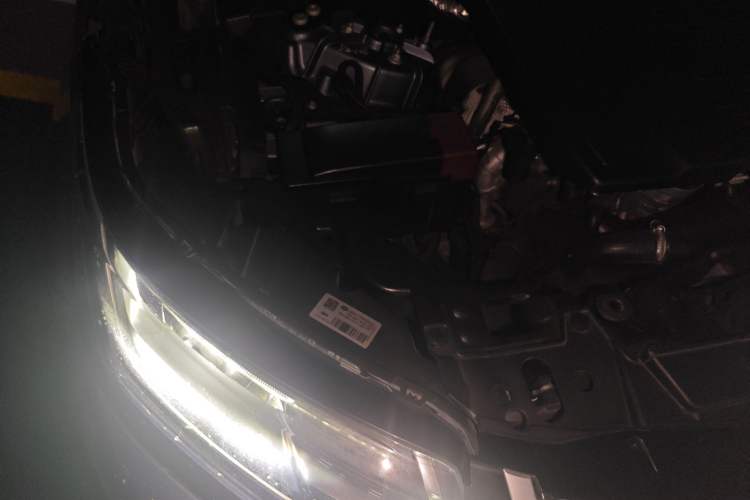 Used Land Rover Range Velar 2020 P250 Engine Bay Right
