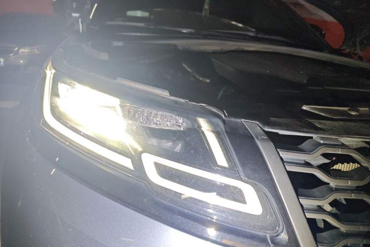 Used Land Rover Range Velar 2020 P250 R-DYNAMIC S Exterior 6