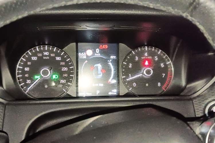 Used Land Rover Range Velar 2020 P250 R-DYNAMIC S Instrument Cluster