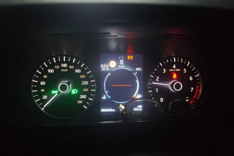 Used Land Rover Range Velar 2020 P250 Instrument Cluster