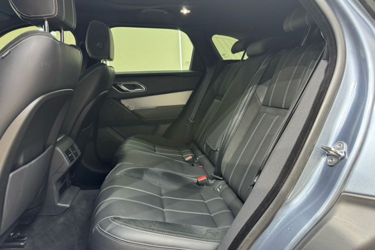 Used Land Rover Range Velar 2020 P250 R-DYNAMIC S Interior 3