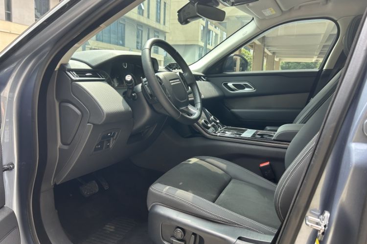 Used Land Rover Range Velar 2020 P250 Interior 4