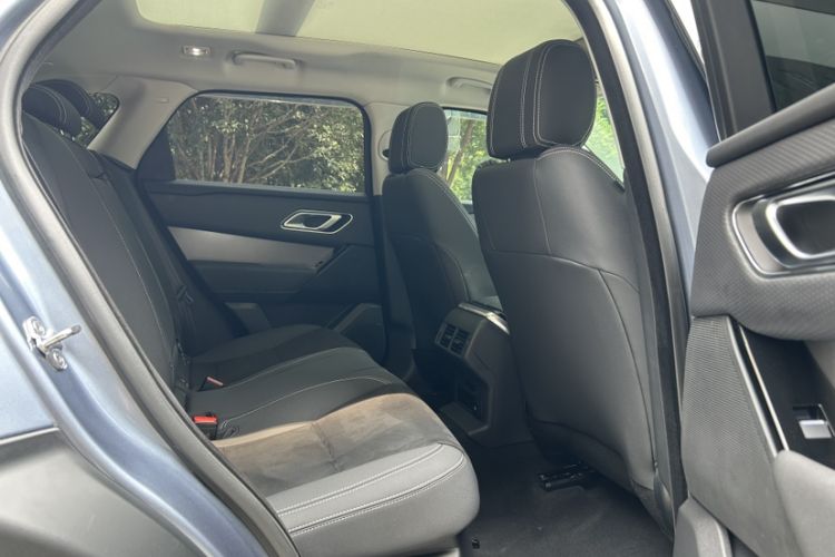 Used Land Rover Range Velar 2020 P250 Interior 8