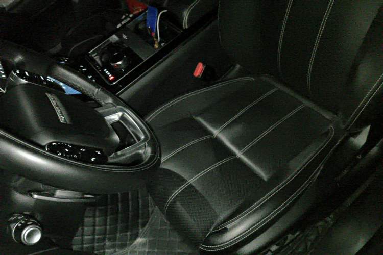 Used Land Rover Range Velar 2020 P250 R-DYNAMIC S Left Front Seat