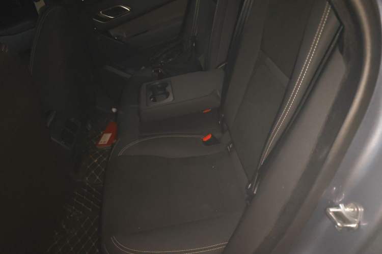 Used Land Rover Range Velar 2020 P250 Left Rear Seat