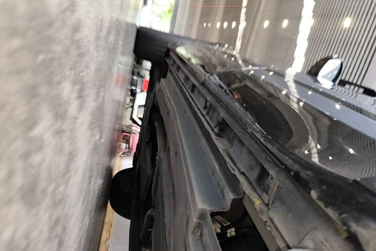Used Land Rover Range Velar 2020 P340 R-DYNAMIC S Left Side Sill