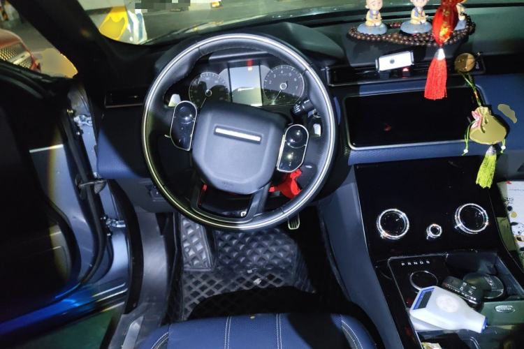 Used Land Rover Range Velar 2020 P250 R-DYNAMIC S Steering Wheel