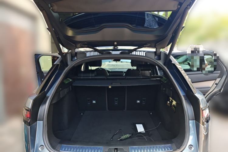 Used Land Rover Range Velar 2020 P340 R-DYNAMIC S Trunk