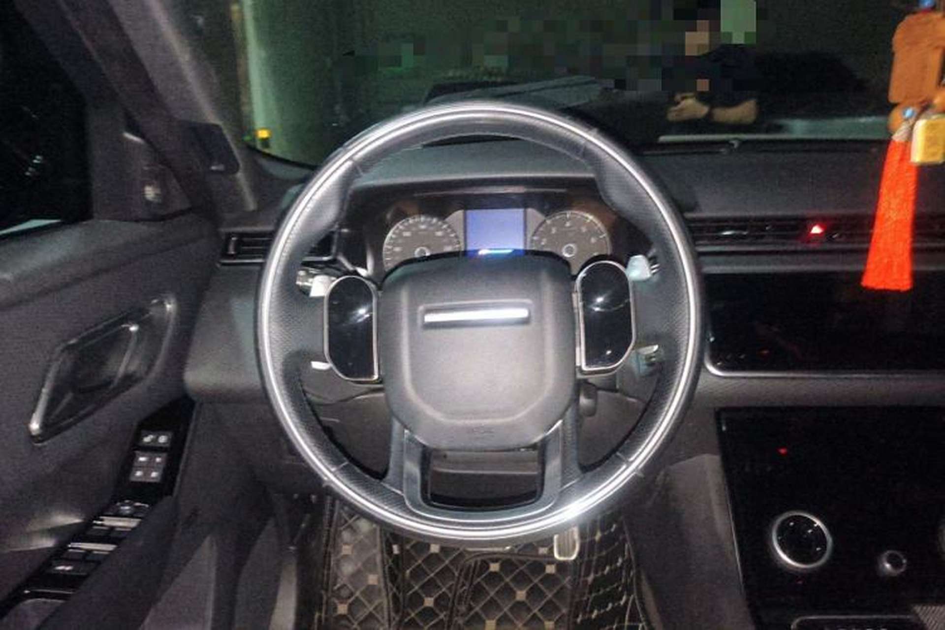 Used Land Rover Range Velar 2020 P250 R-DYNAMIC S Steering Wheel