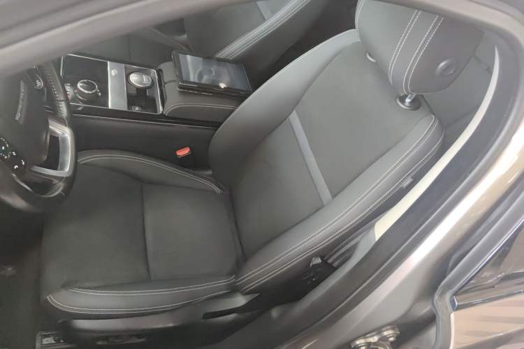 Used Land Rover Range Velar 2020 P250 Left Front Seat