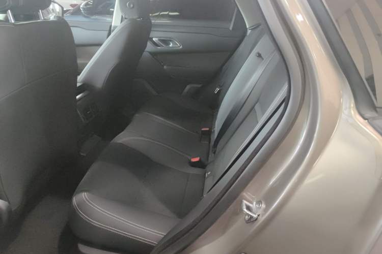Used Land Rover Range Velar 2020 P250 Left Rear Seat