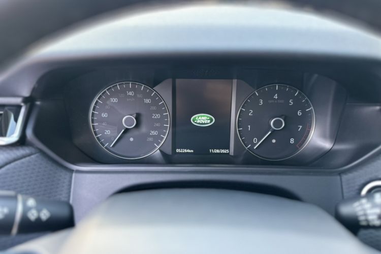 Used Land Rover Range Velar 2020 P250 Odometer Close Up