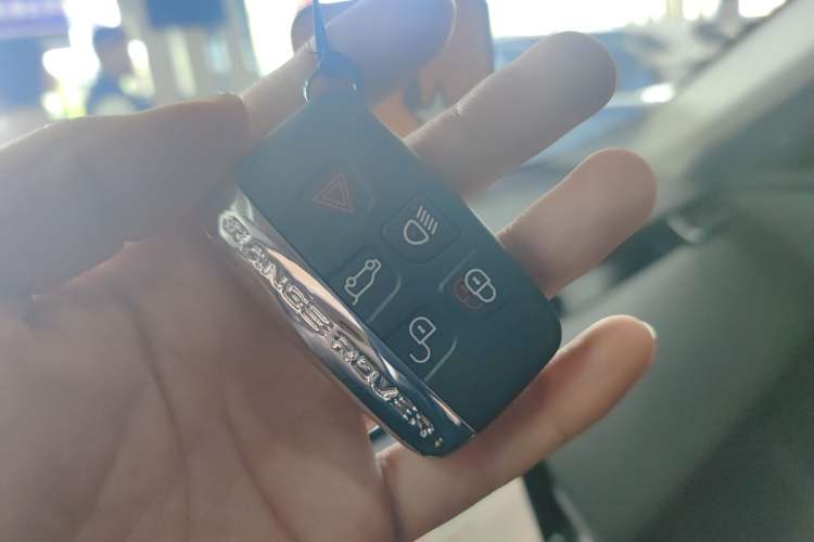 Used Land Rover Range Velar 2020 P250 Vehicle Key