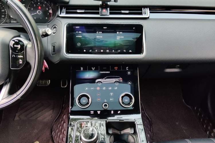 Used Land Rover Range Velar 2020 P250 R-DYNAMIC S Audio And AC Panel