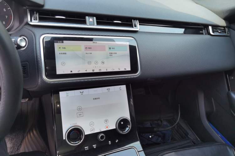 Used Land Rover Range Velar 2020 P250 R-DYNAMIC S Audio And AC Panel