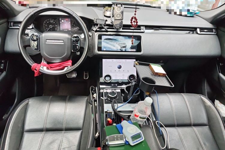 Used Land Rover Range Velar 2020 P340 R-DYNAMIC S Center Console