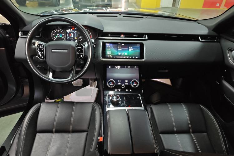Used Land Rover Range Velar 2020 P250 R-DYNAMIC S Center Console