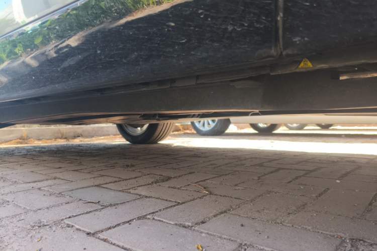 Used Land Rover Range Velar 2020 P250 R-DYNAMIC S Chassis Front Right