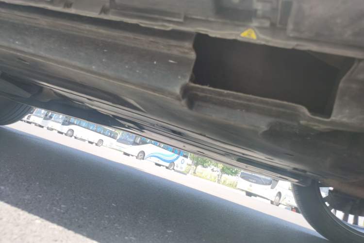 Used Land Rover Range Velar 2020 P250 Chassis Rear Left