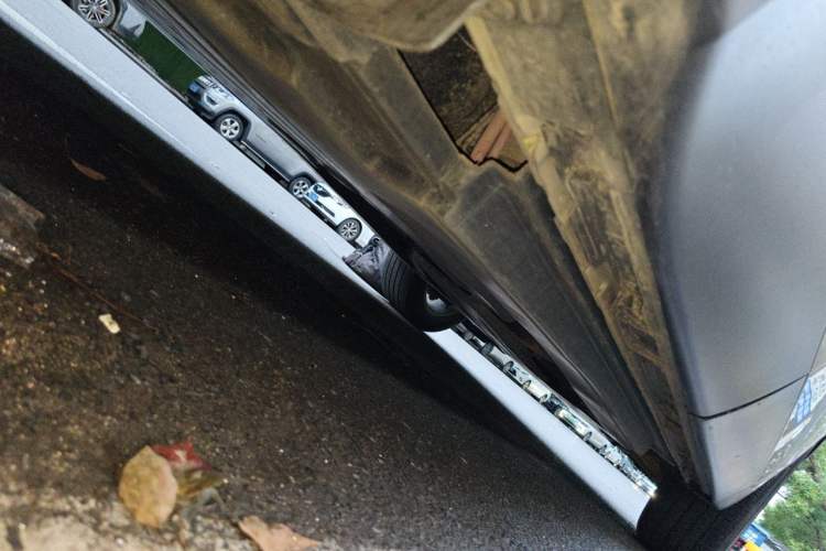 Used Land Rover Range Velar 2020 P250 Chassis Rear Right